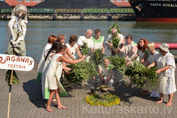 Raganas amatierteātris